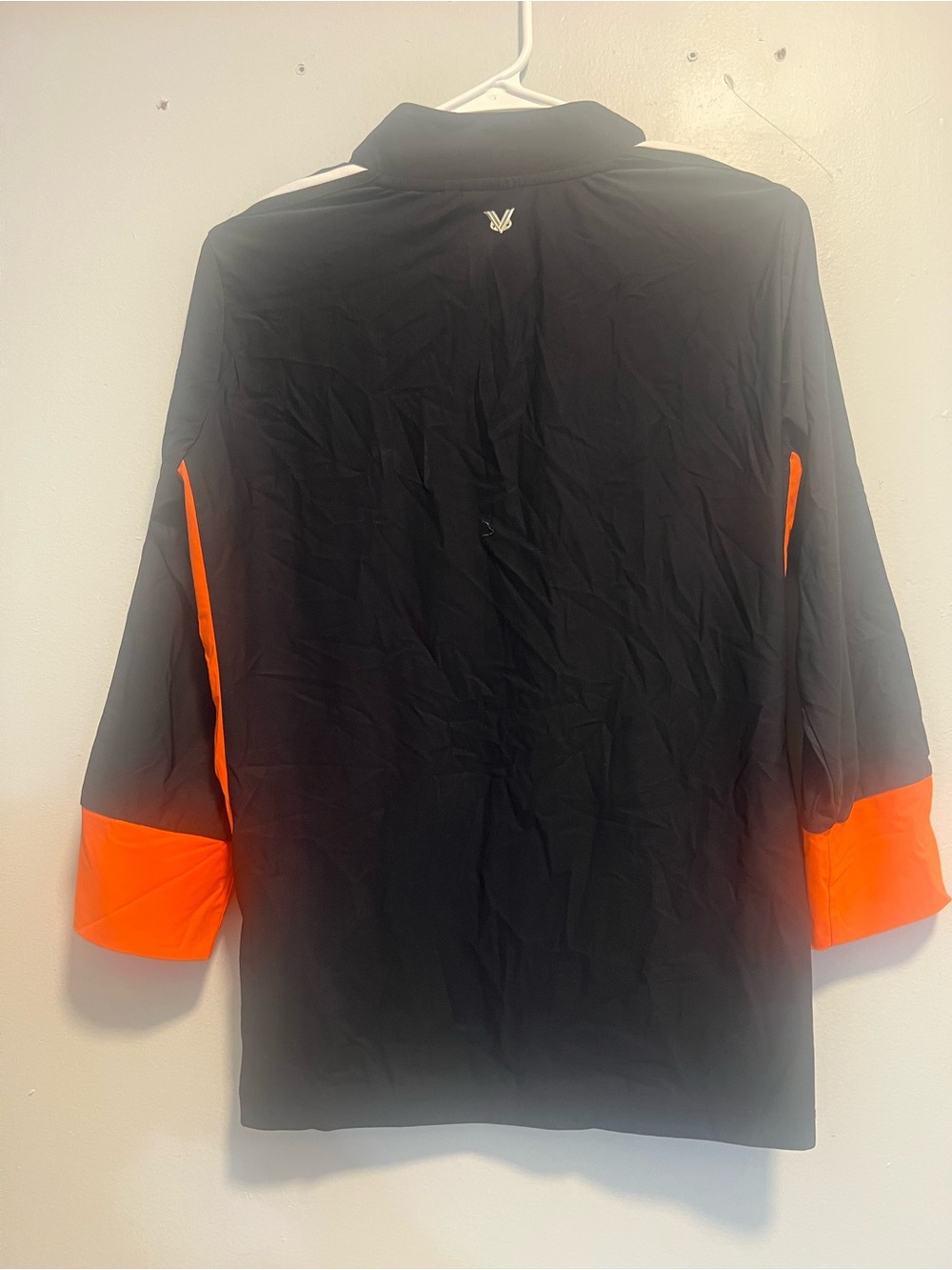 Nevermindall Women’s Black & Orange golf - Three-Stripe Sleeve Style - Picture 4 of 6